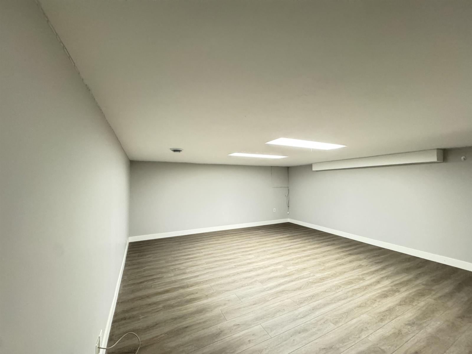 15032 Spenser Drive Property Photo 28