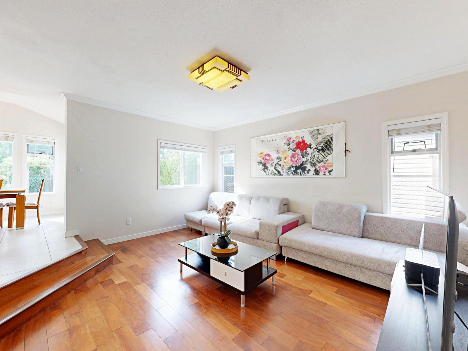 10285 167 Street Property Photo 10
