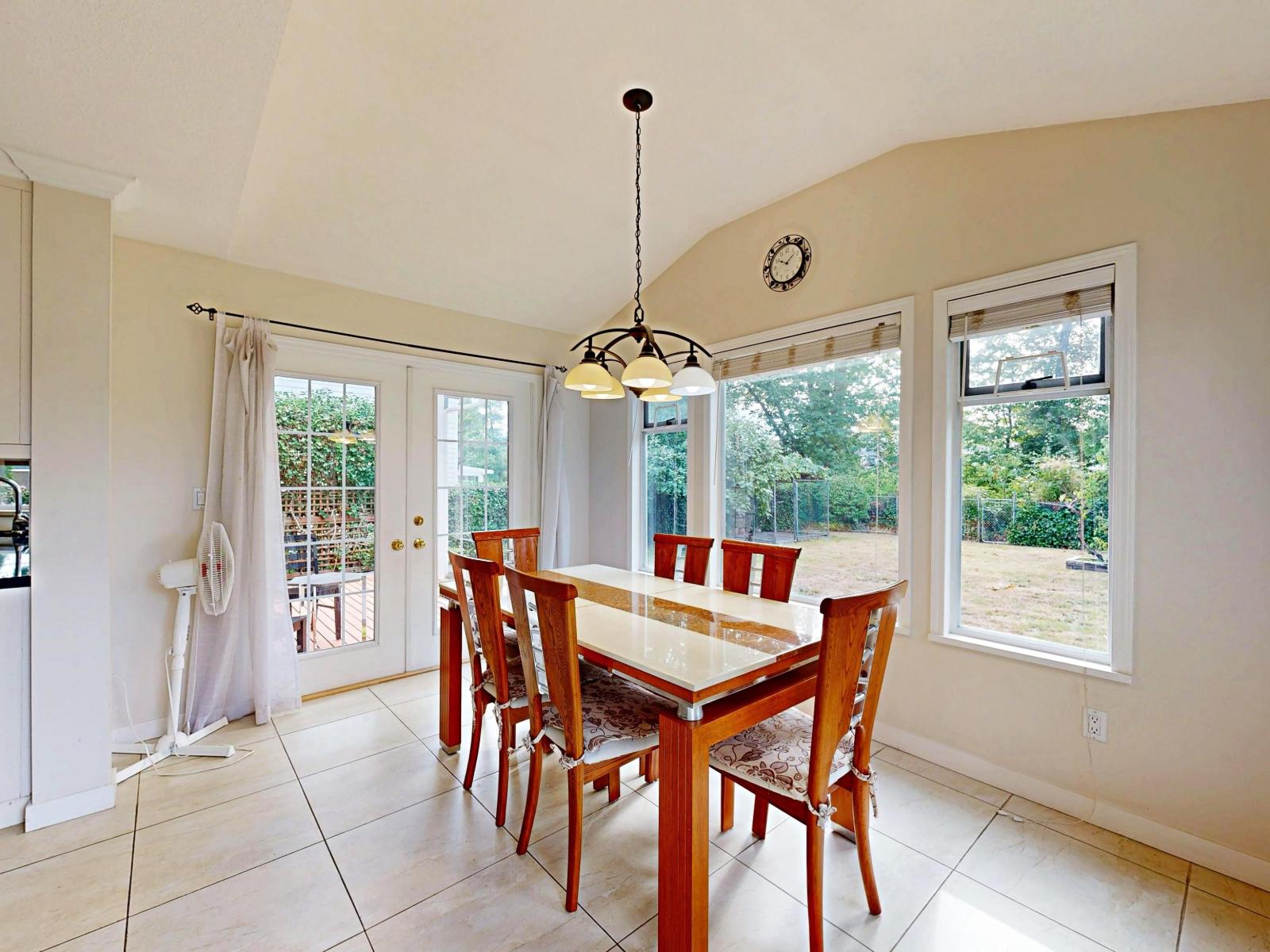10285 167 Street Property Photo 17