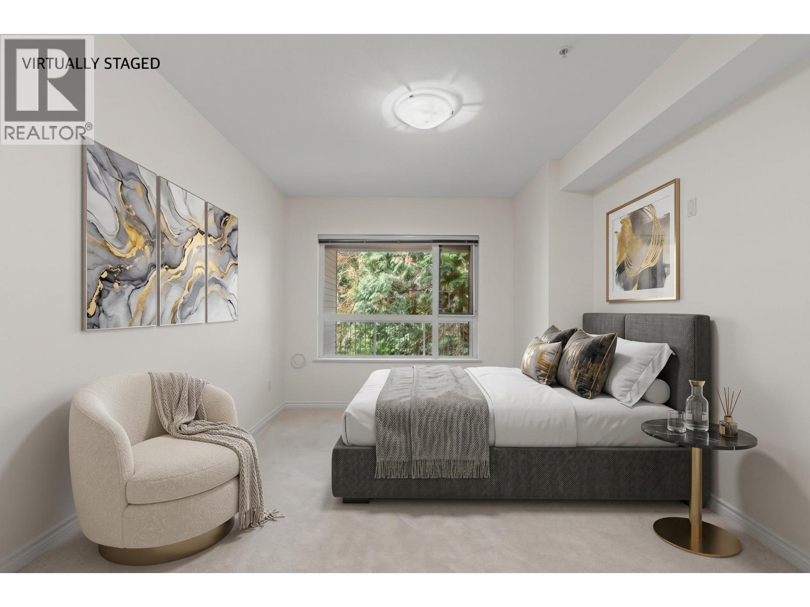 208 3151 Connaught Crescent Property Photo 17