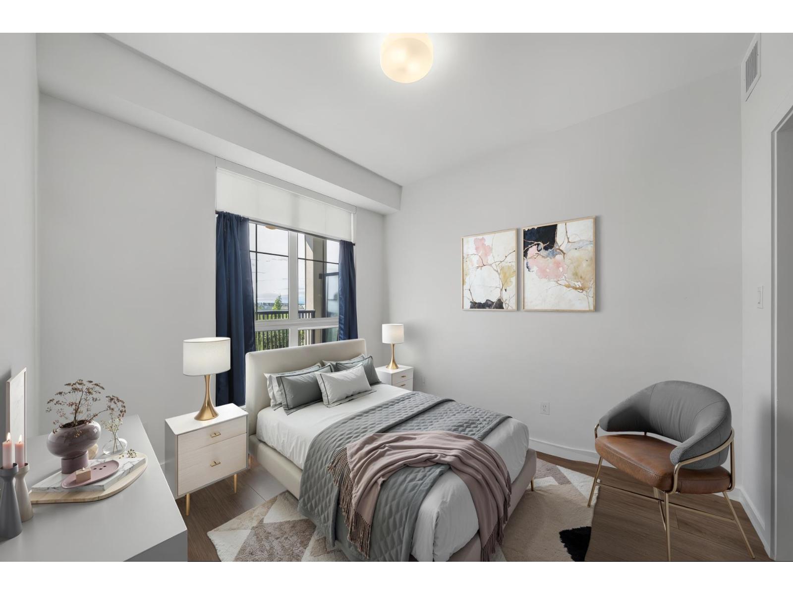 B315 20078 85 Avenue Property Photo 12