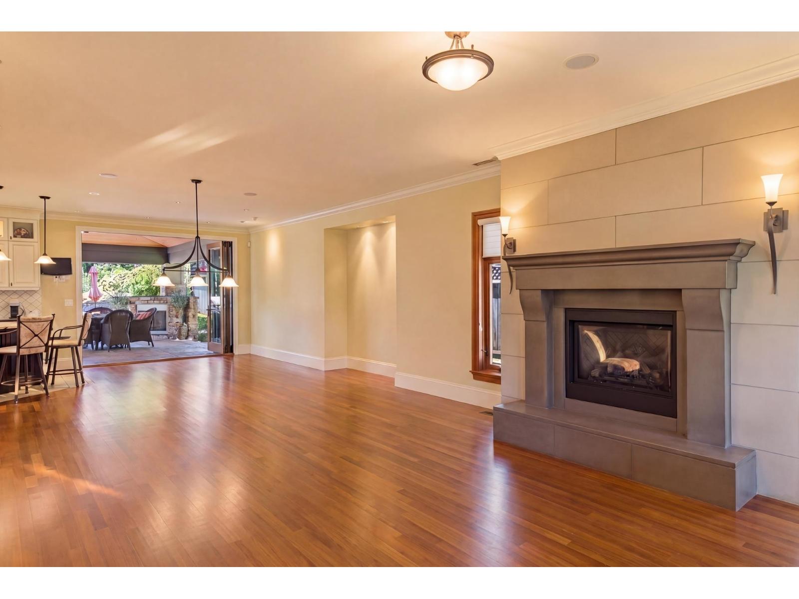 12536 26a Avenue Property Photo 21