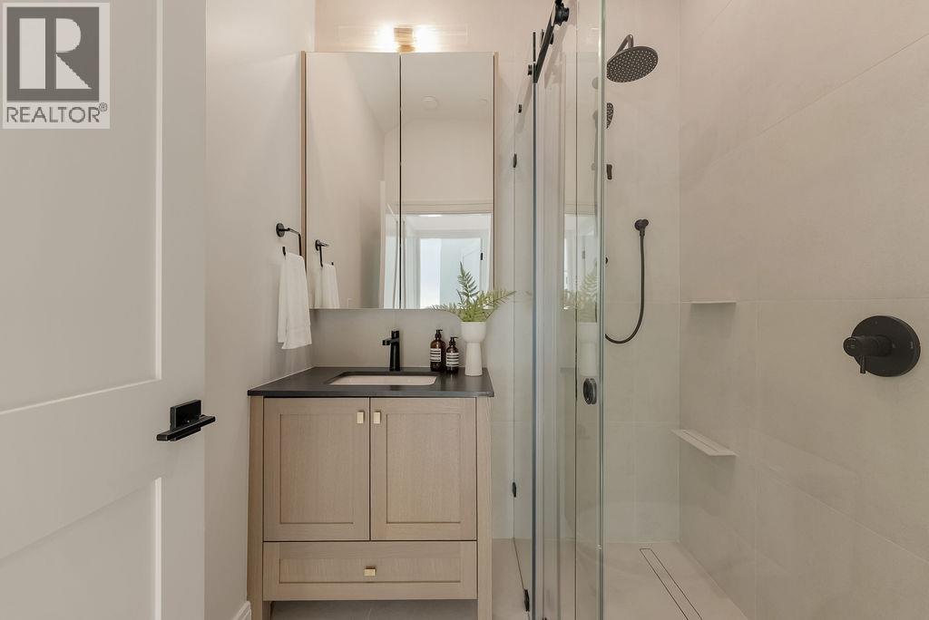 2544 Grant Street Property Photo 17