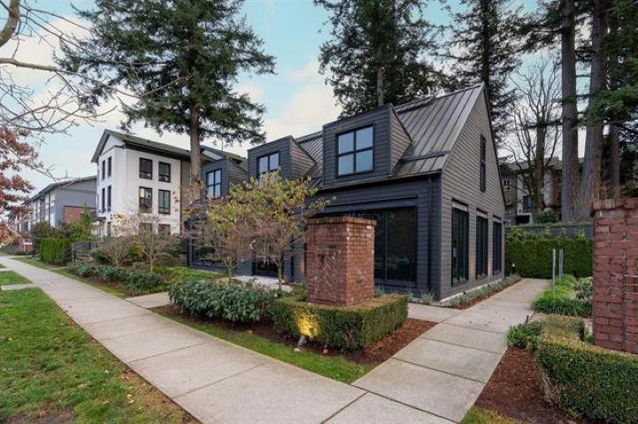 8 15828 27 Avenue Property Photo 2