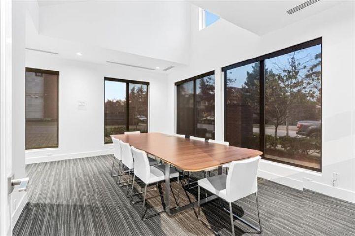 8 15828 27 Avenue Property Photo 13