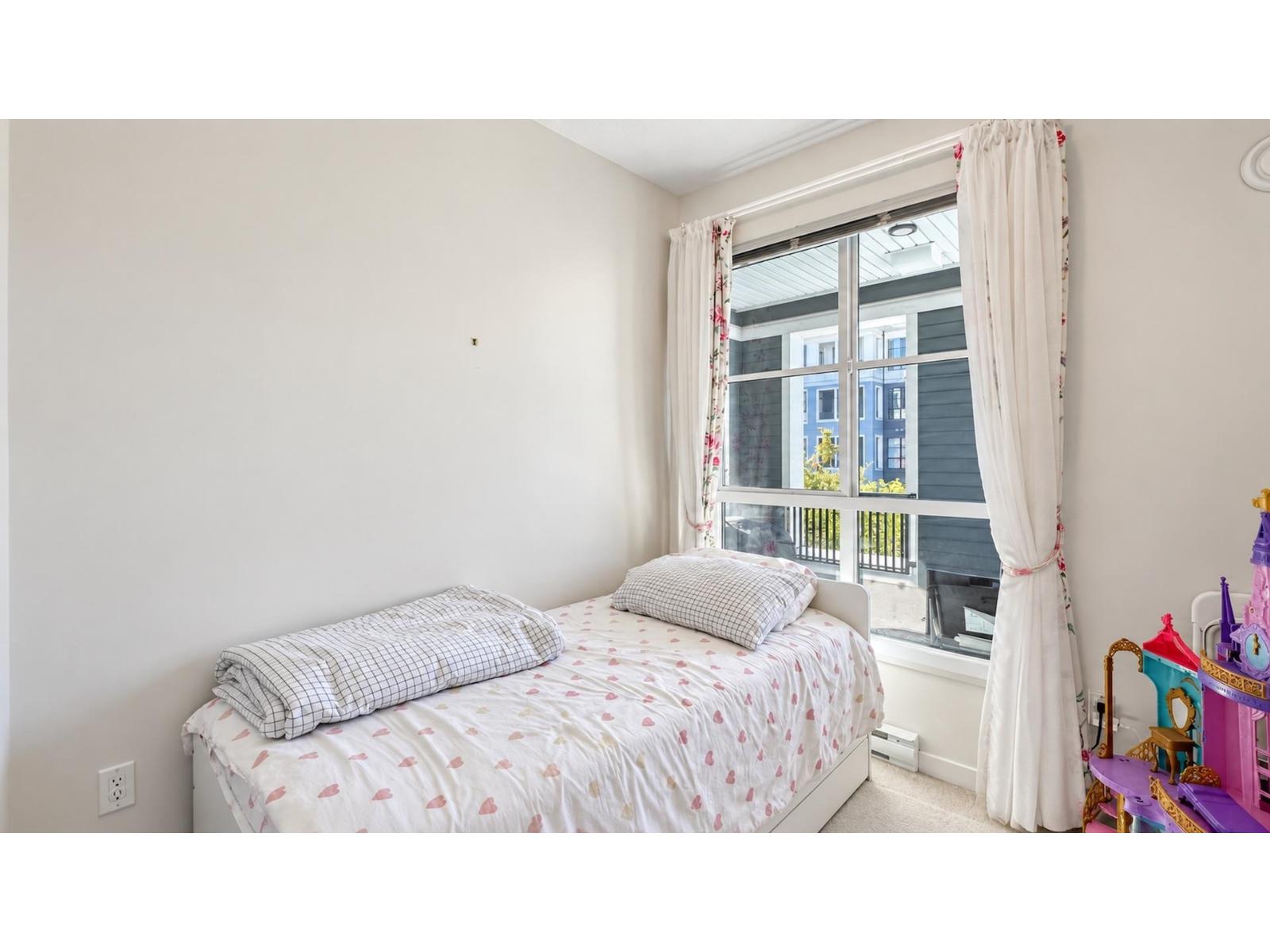 213 15137 33 Avenue Property Photo 13