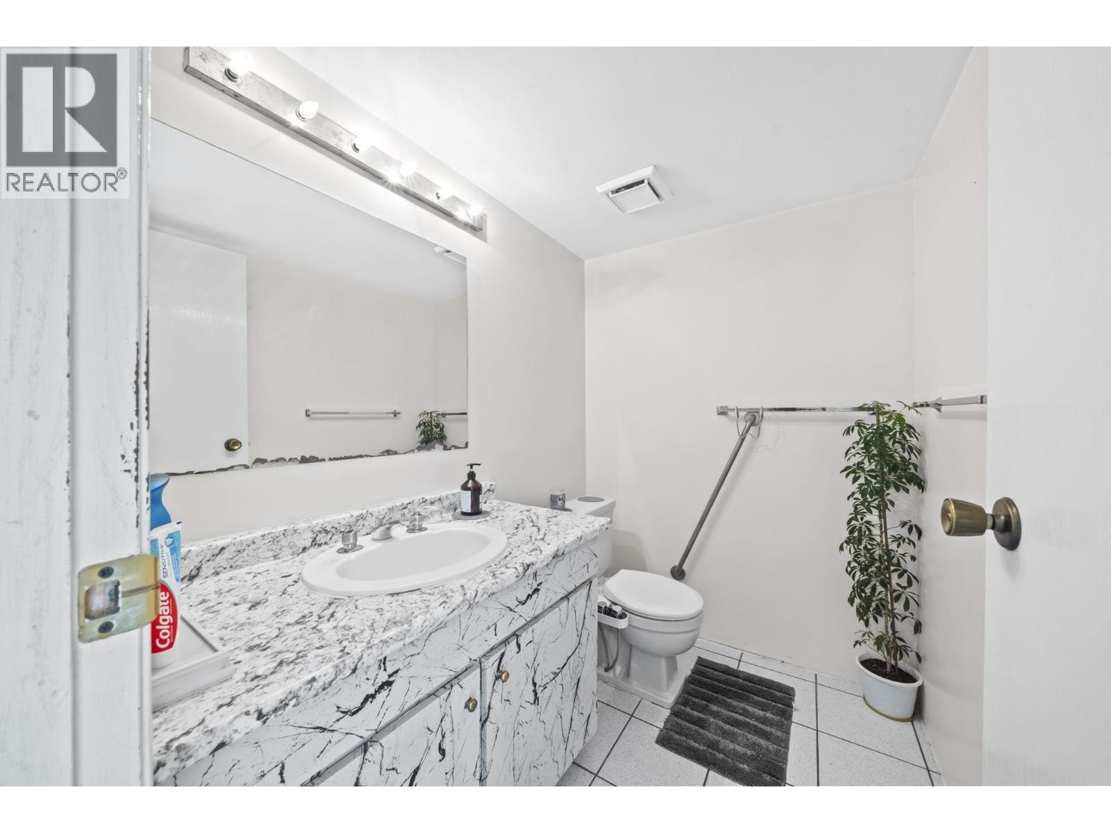 8406 No. 1 Road Property Photo 10