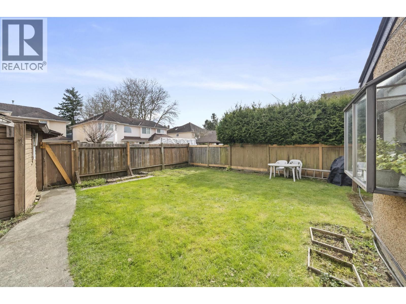 8406 No. 1 Road Property Photo 18