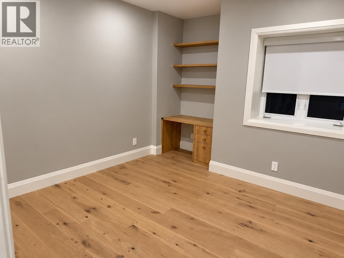 Basement 848 Roslyn Boulevard Property Photo 8