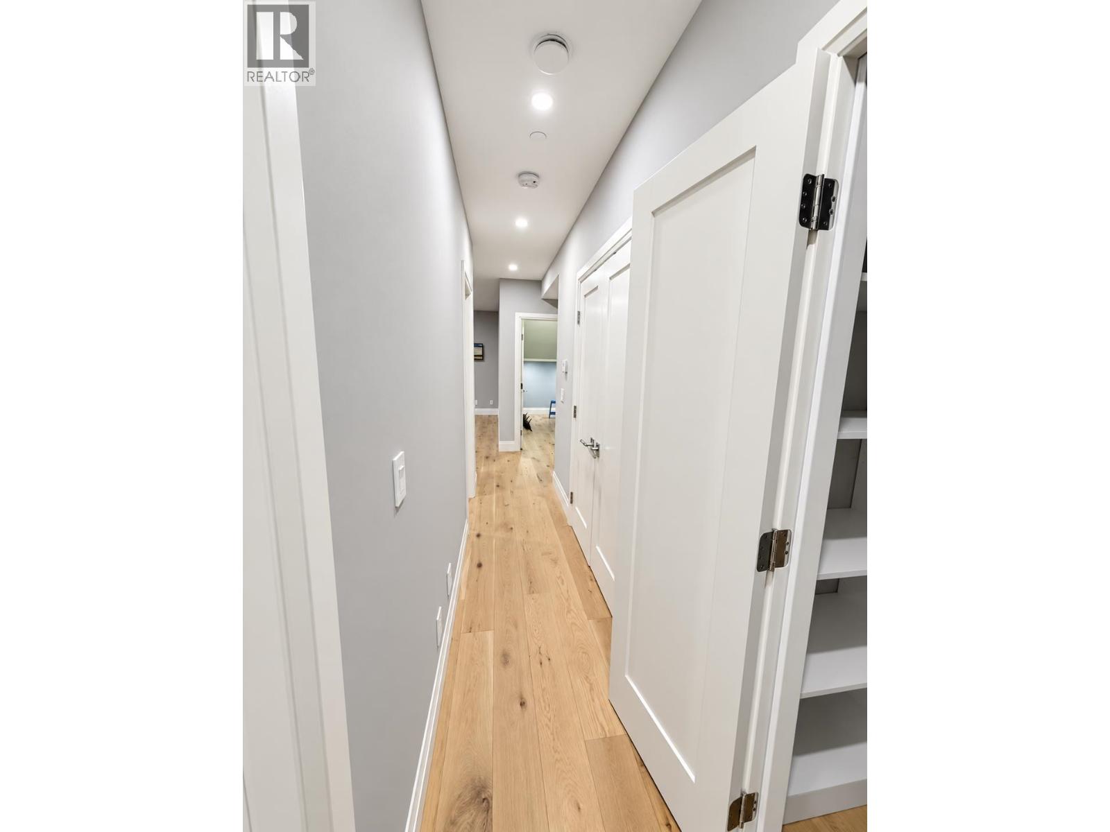 Basement 848 Roslyn Boulevard Property Photo 15