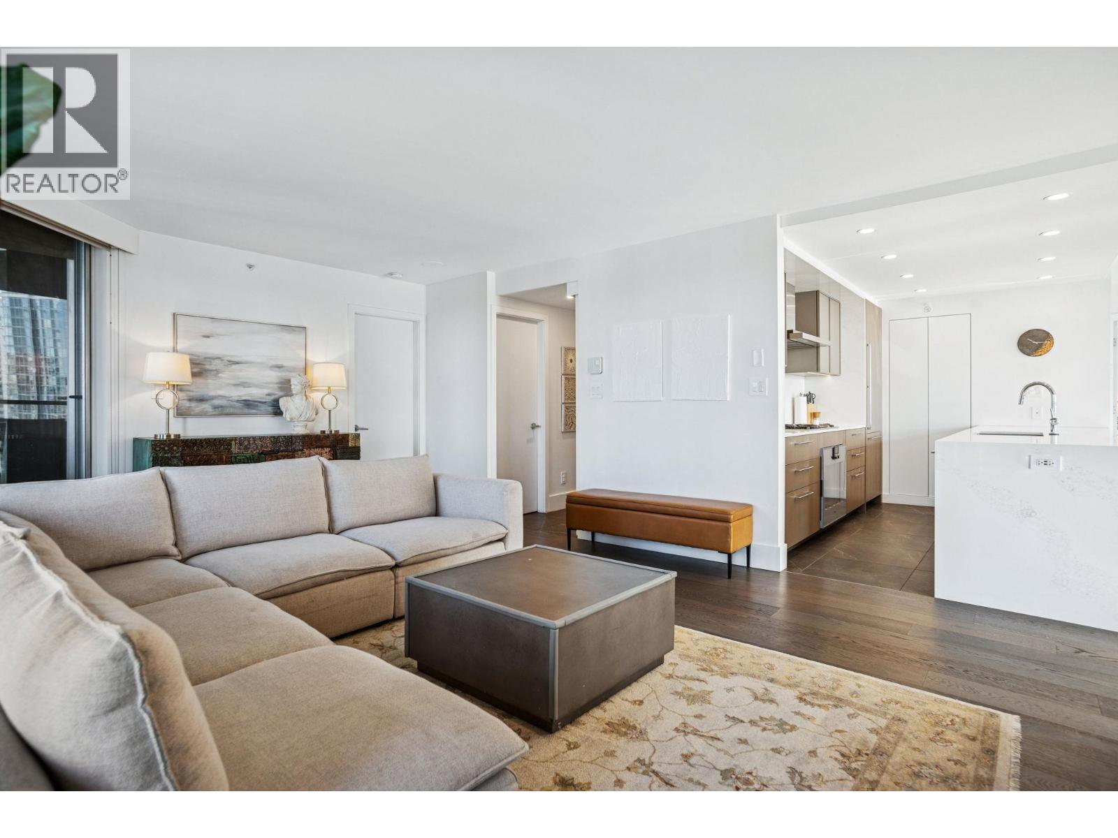 1903 989 Beatty Street Property Photo 11