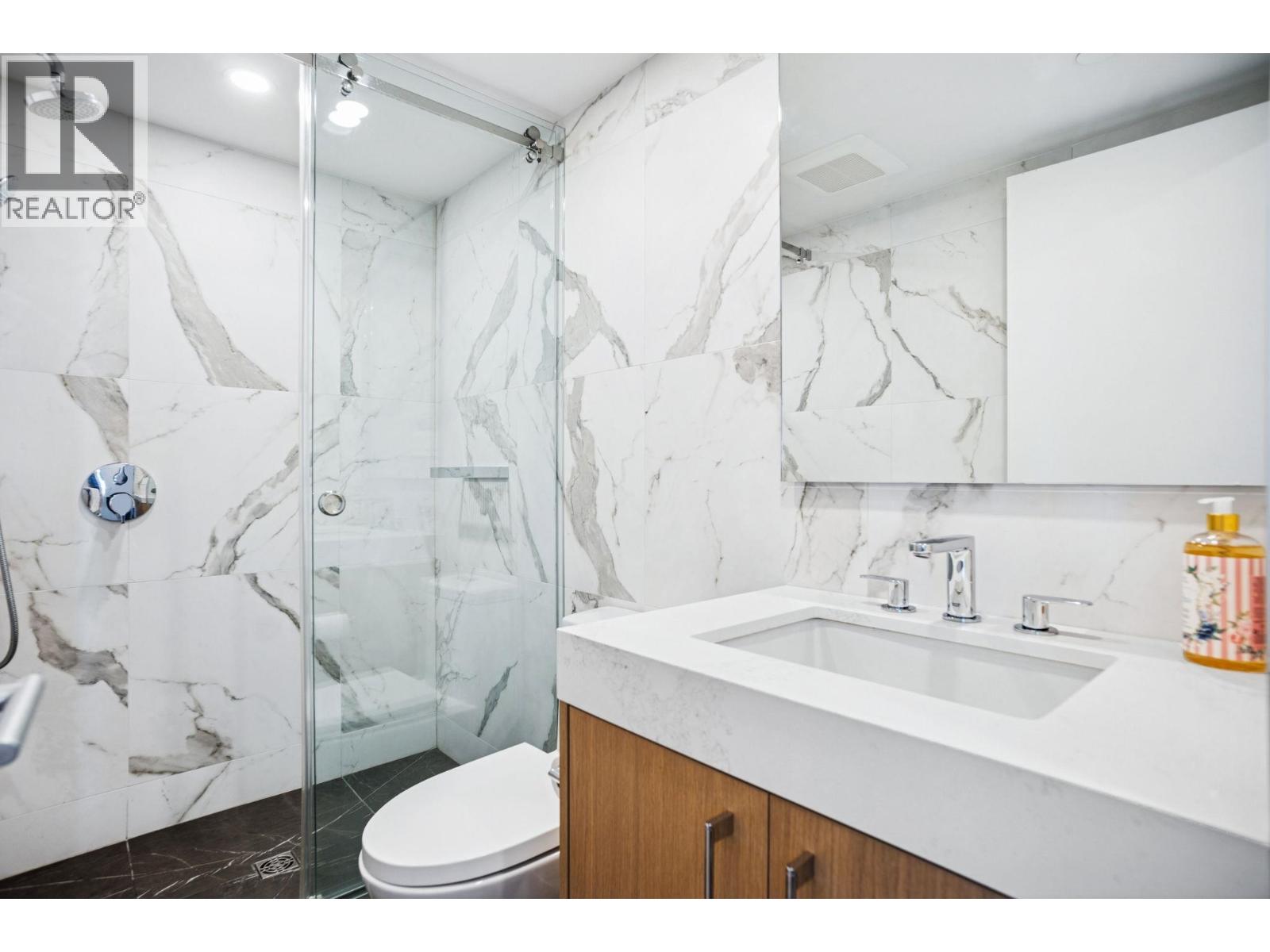 1903 989 Beatty Street Property Photo 27