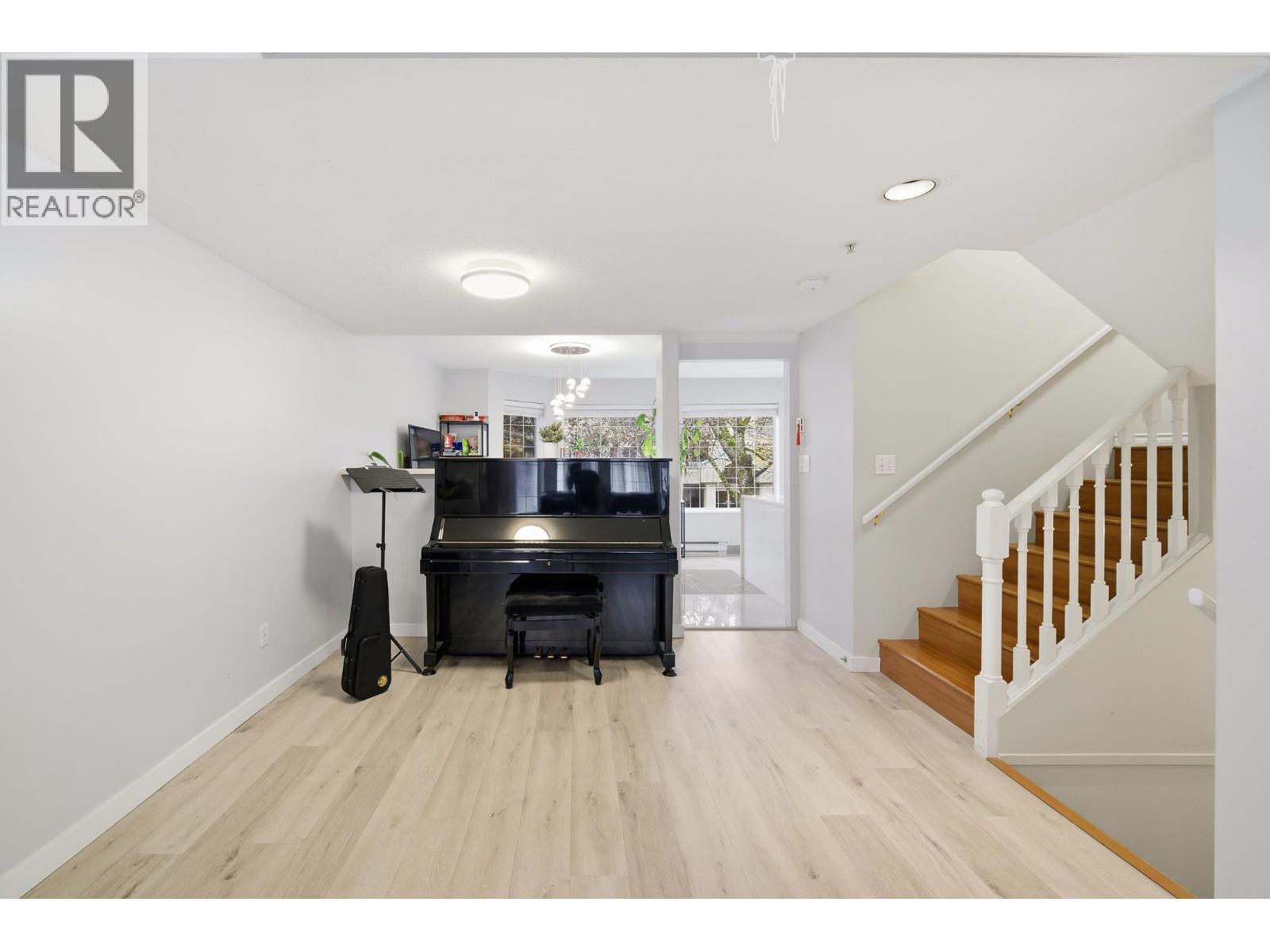 18 8711 Jones Road Property Photo 3