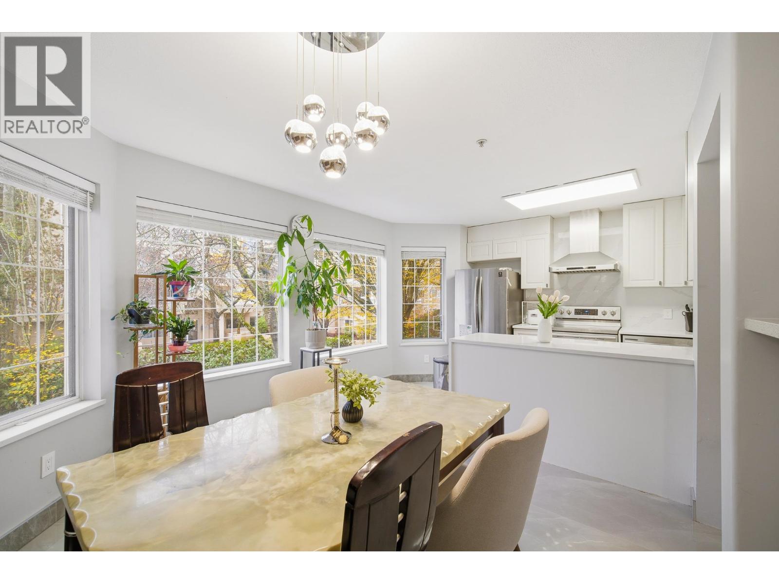 18 8711 Jones Road Property Photo 8