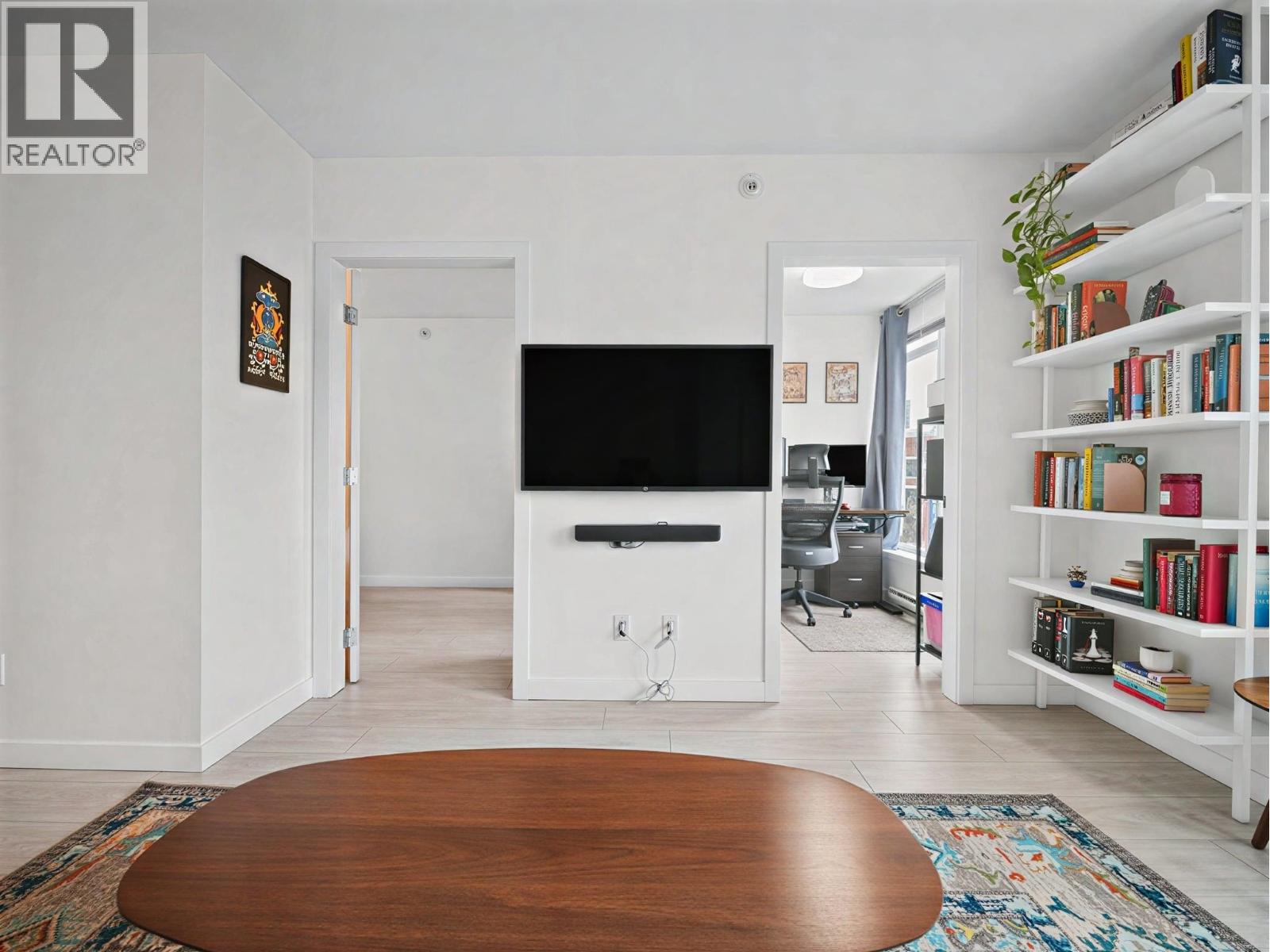 512 1133 Homer Street Property Photo 3