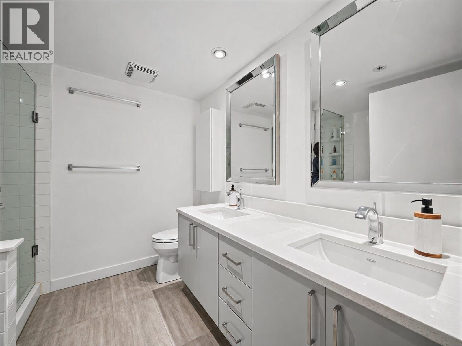 512 1133 Homer Street Property Photo 21