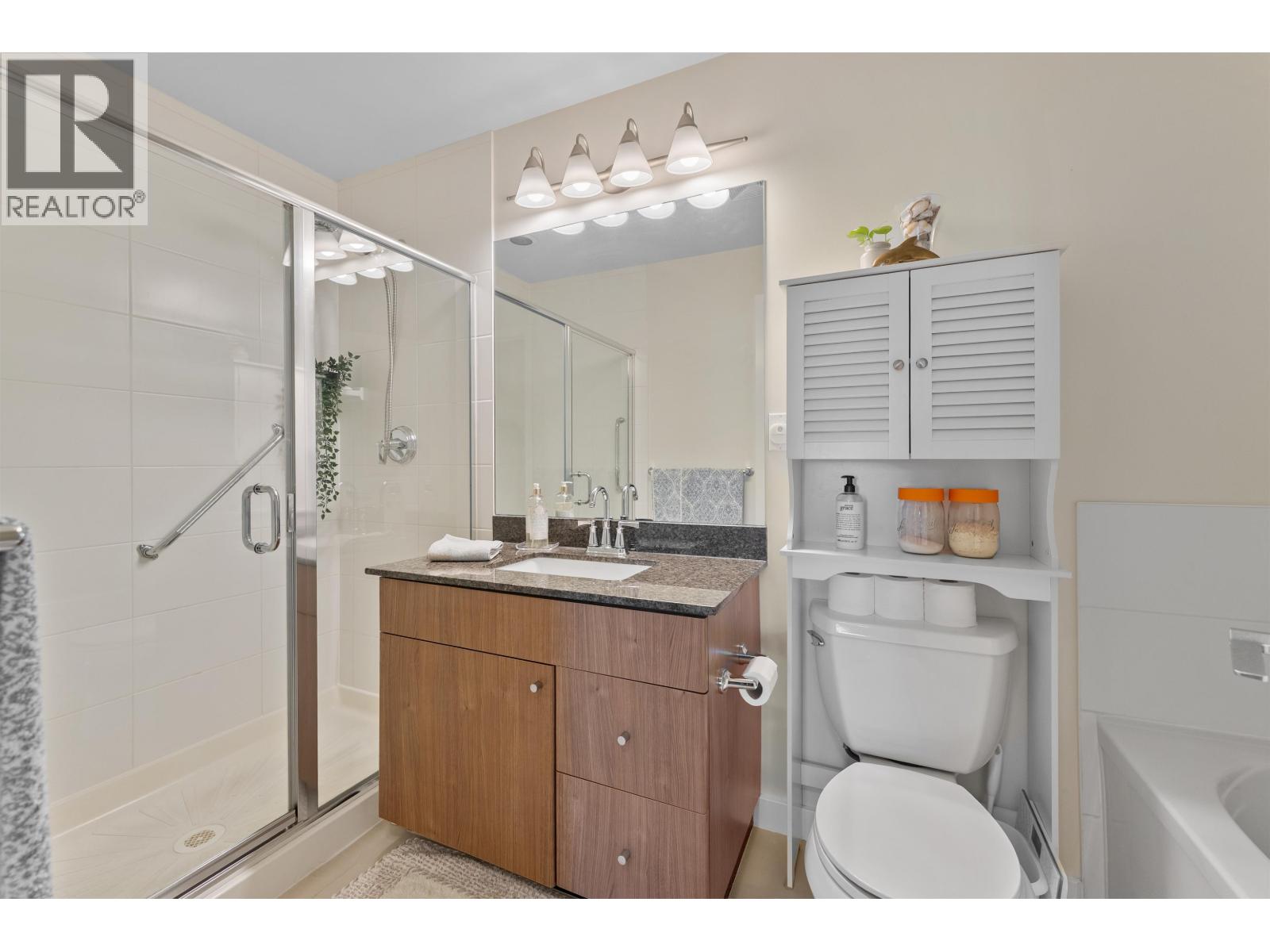 203 255 Ross Drive Property Photo 21