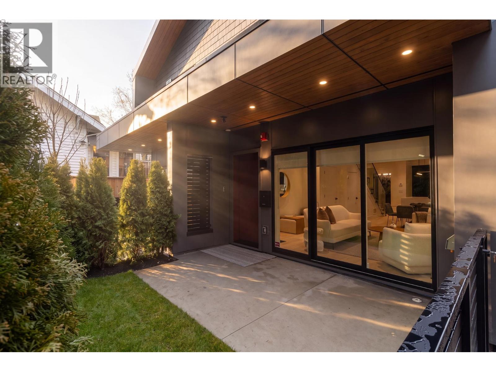 2 2539 Grant Street Photo de la propriété 1