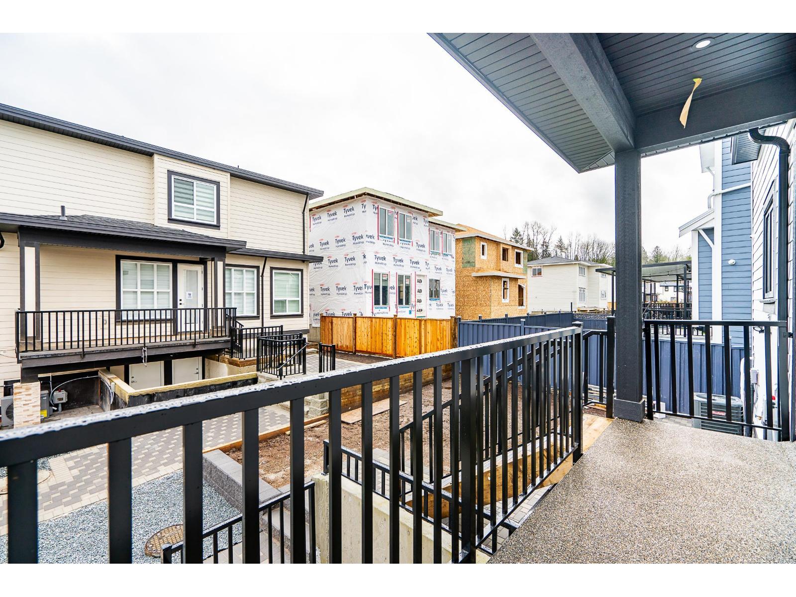 10648 124 Street Property Photo 11