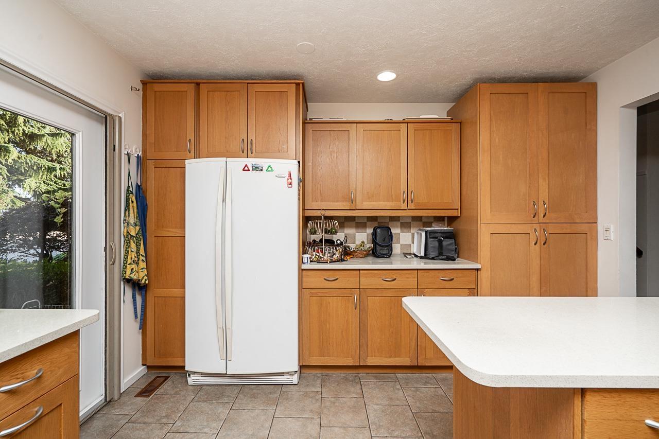 8448 154 Street Property Photo 8