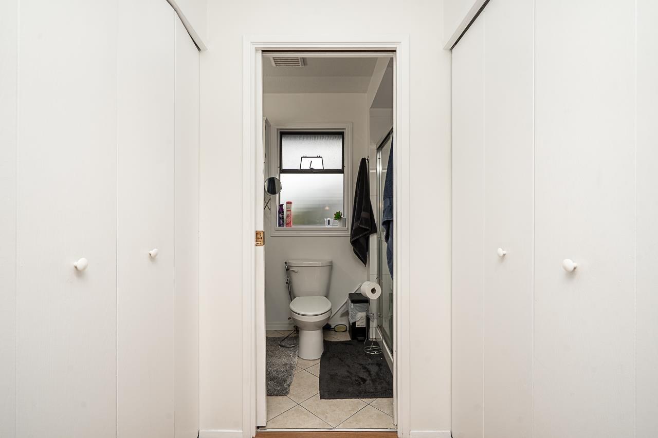 8448 154 Street Property Photo 14