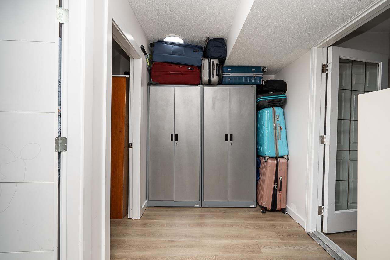 8448 154 Street Property Photo 24