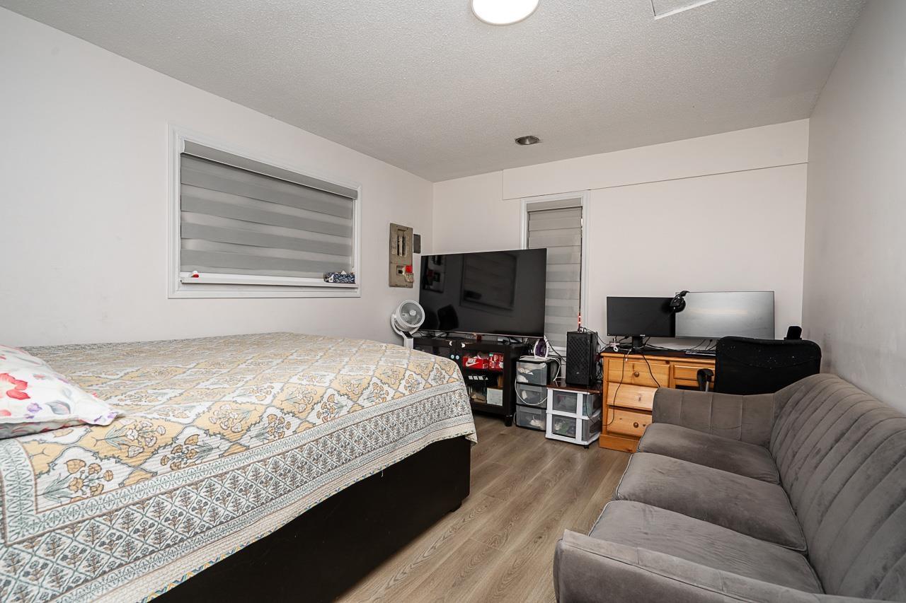 8448 154 Street Property Photo 27