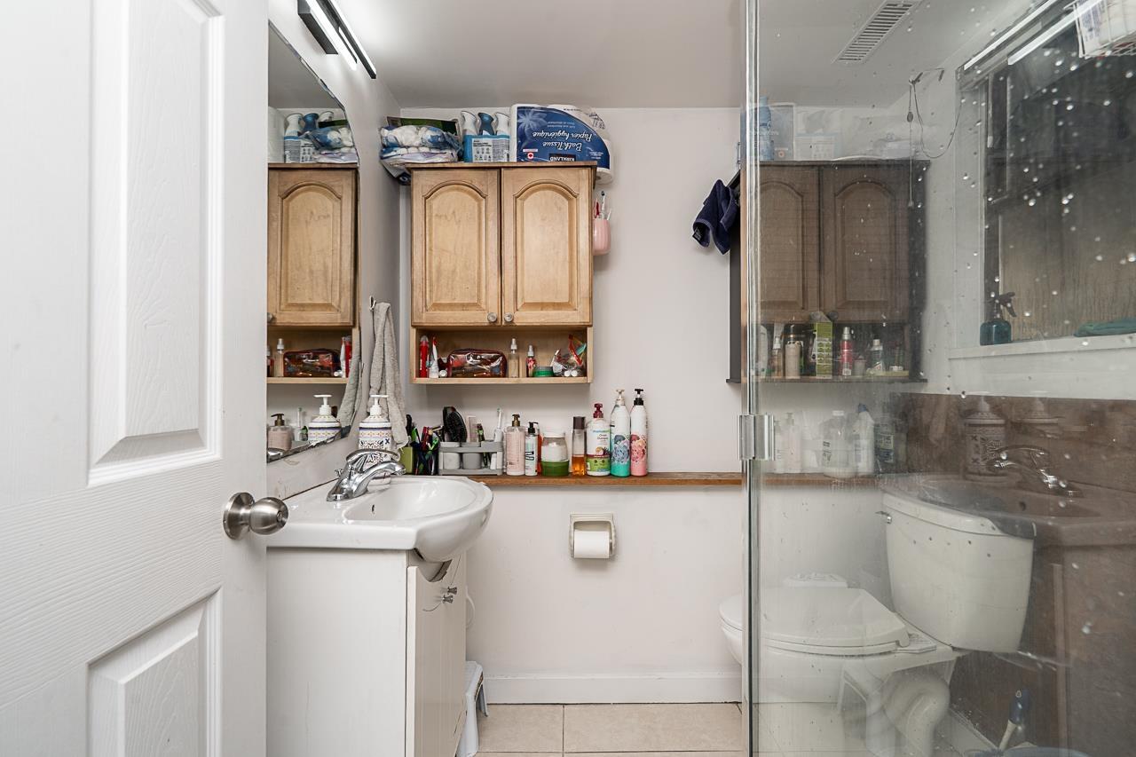 8448 154 Street Property Photo 30