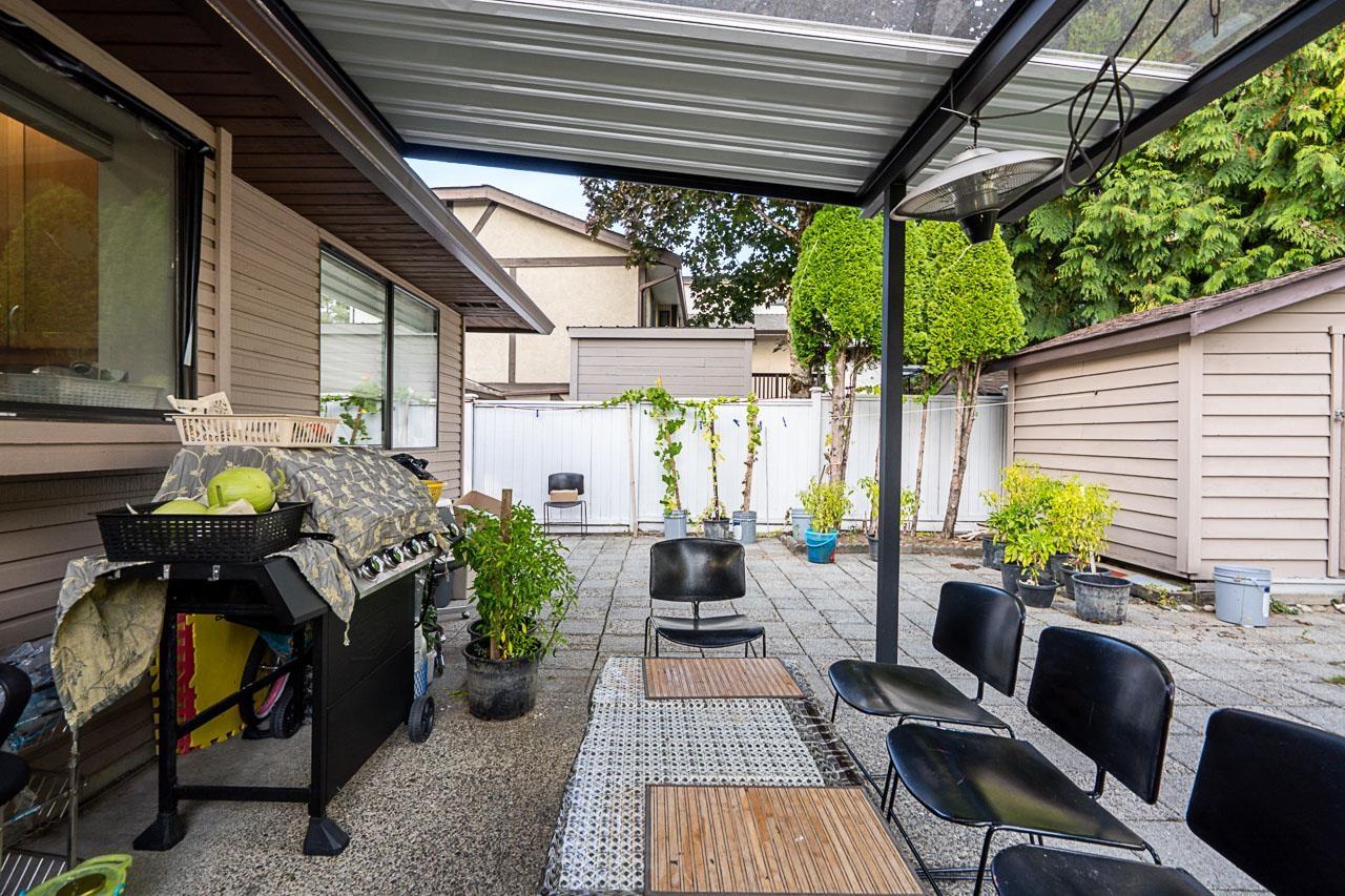 8448 154 Street Property Photo 32