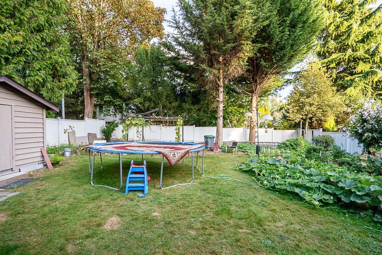 8448 154 Street Property Photo 35