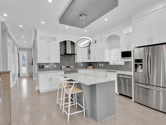15456 Russell Avenue Property Photo 9