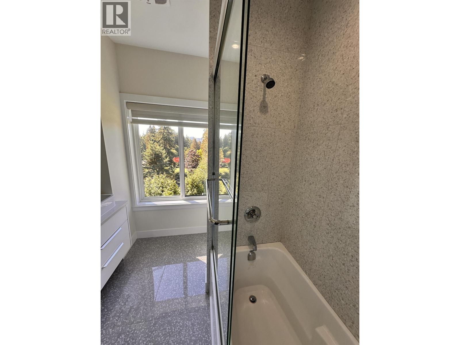 2425 Leggett Drive Property Photo 23