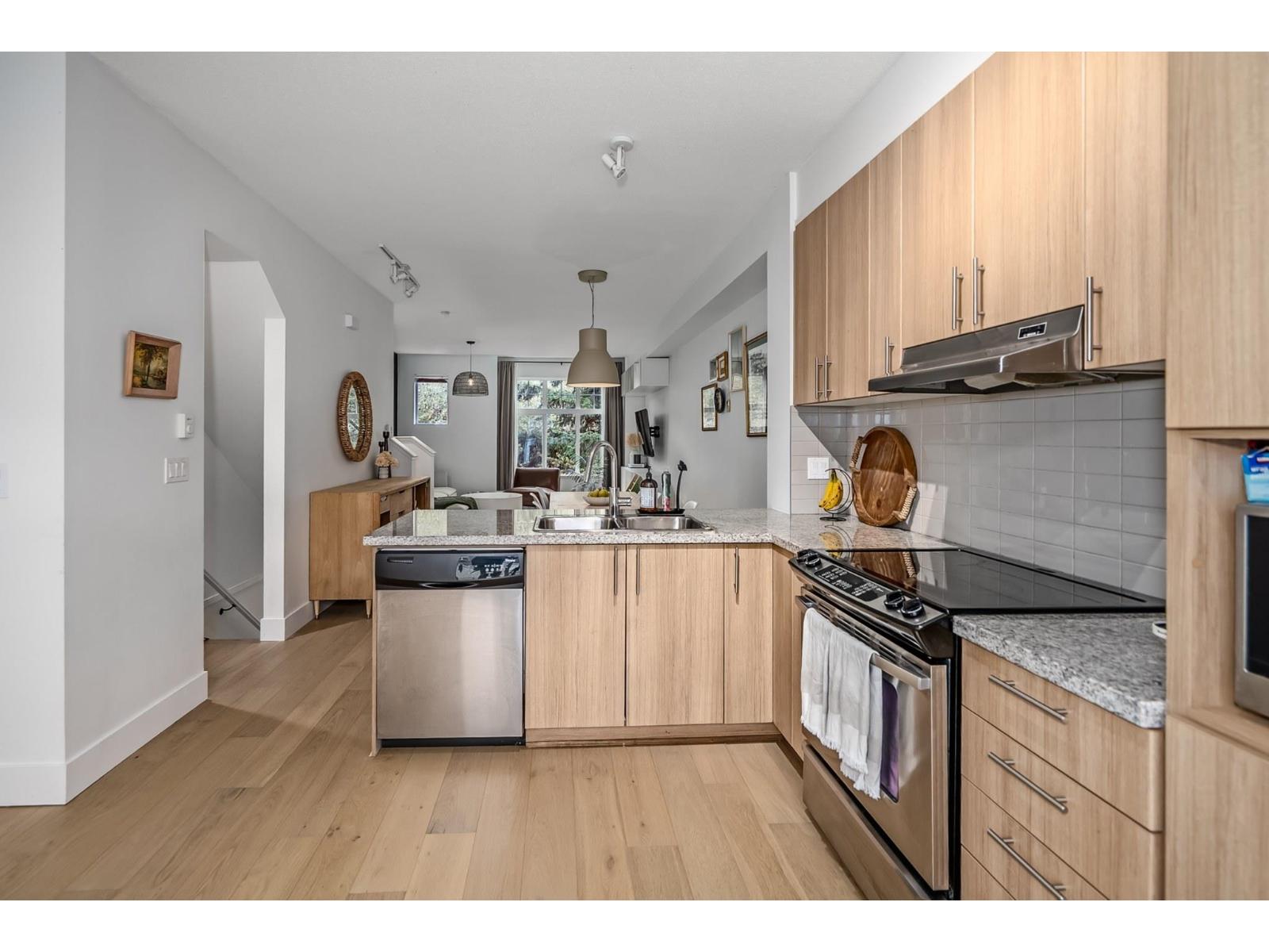 60 31098 Westridge Place Property Photo 12