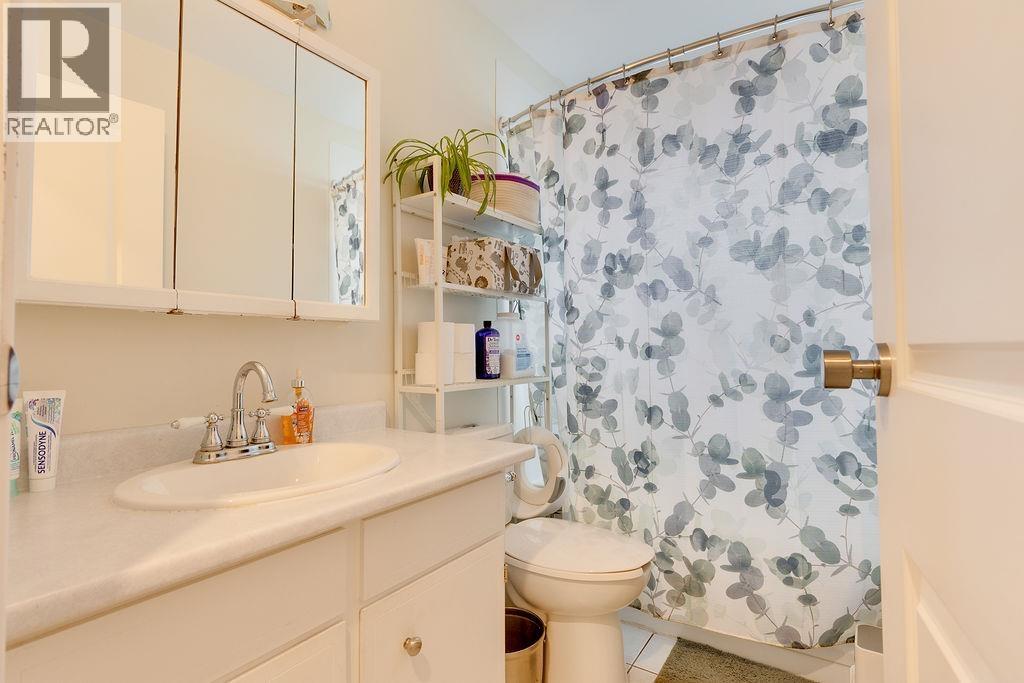 2108 6th Avenue Property Photo 20