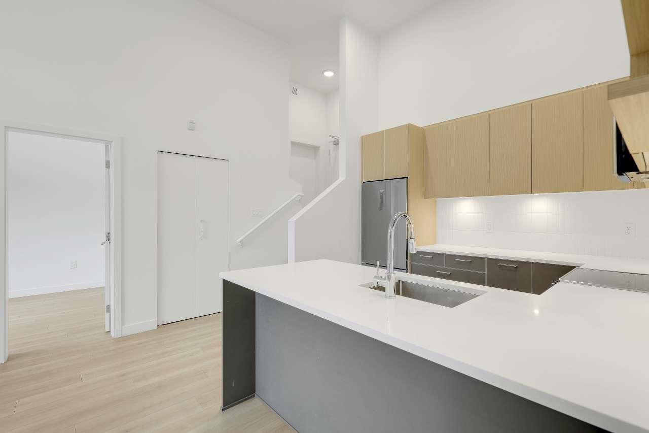 119 10777 138 Street Property Photo 15
