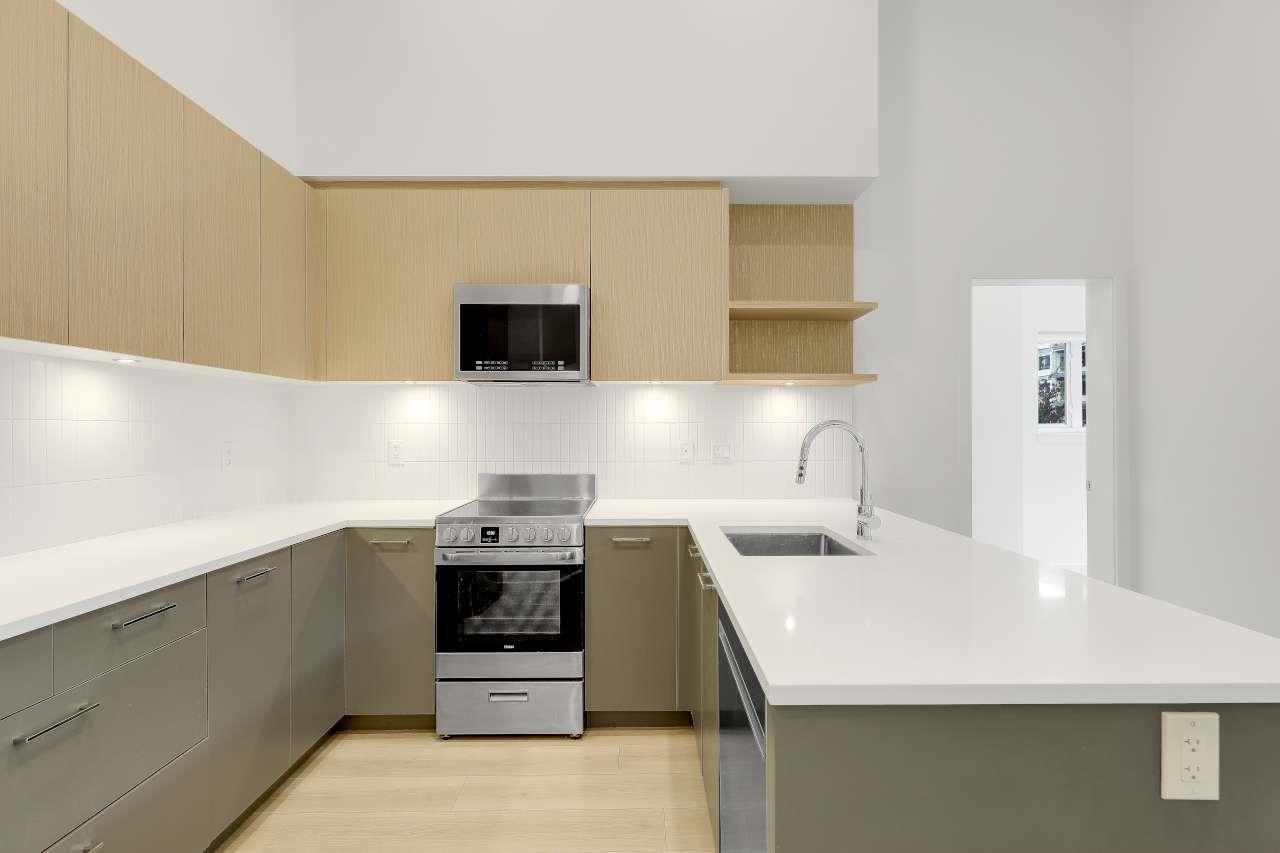 119 10777 138 Street Property Photo 16