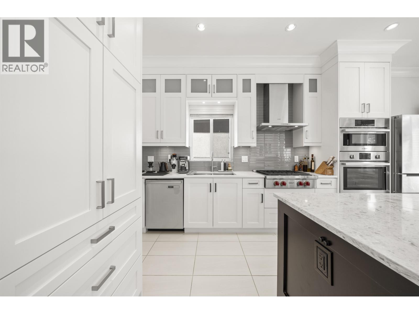 4758 Maitland Property Photo 27