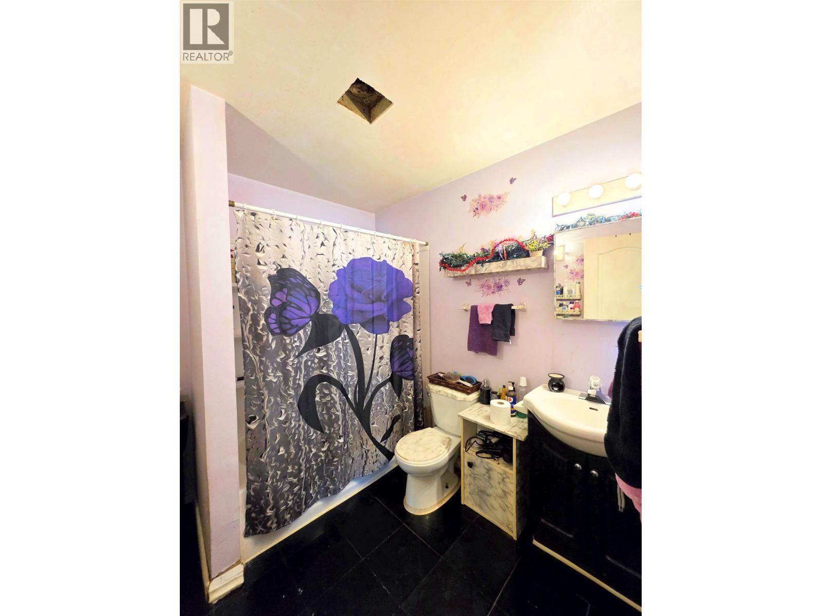 1456-1462 Milburn Avenue Property Photo 15
