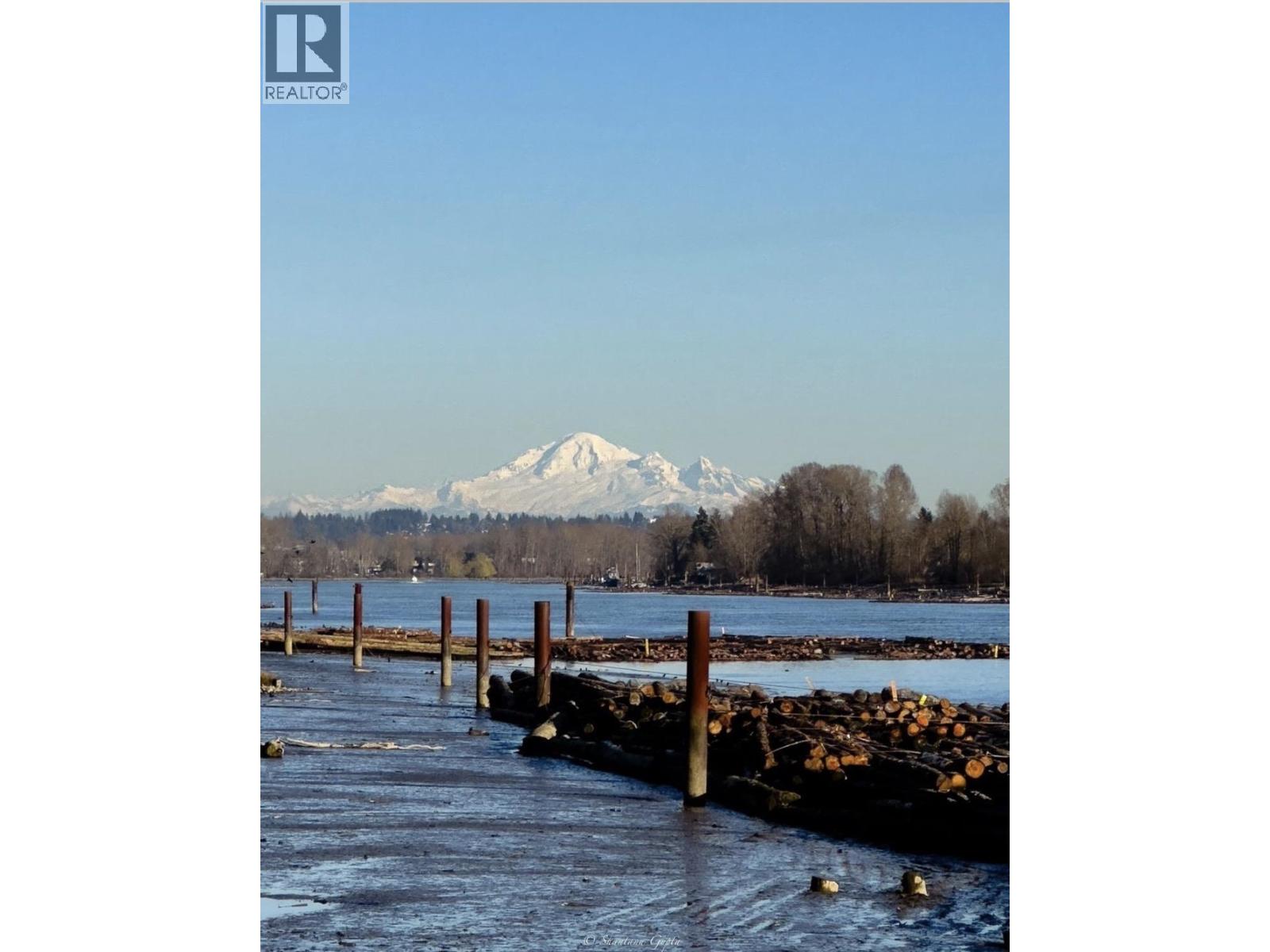305 8580 River District Crossing Property Photo 31