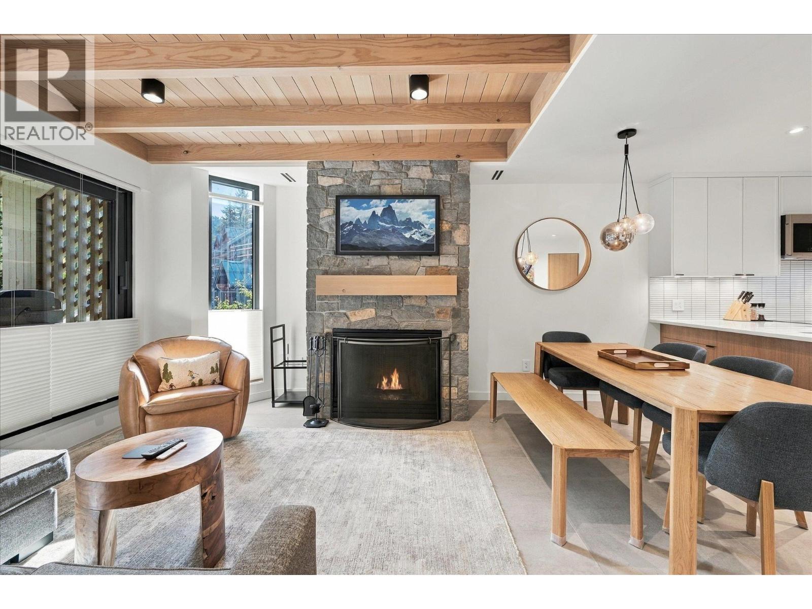57 4510 Blackcomb Way Property Photo 3