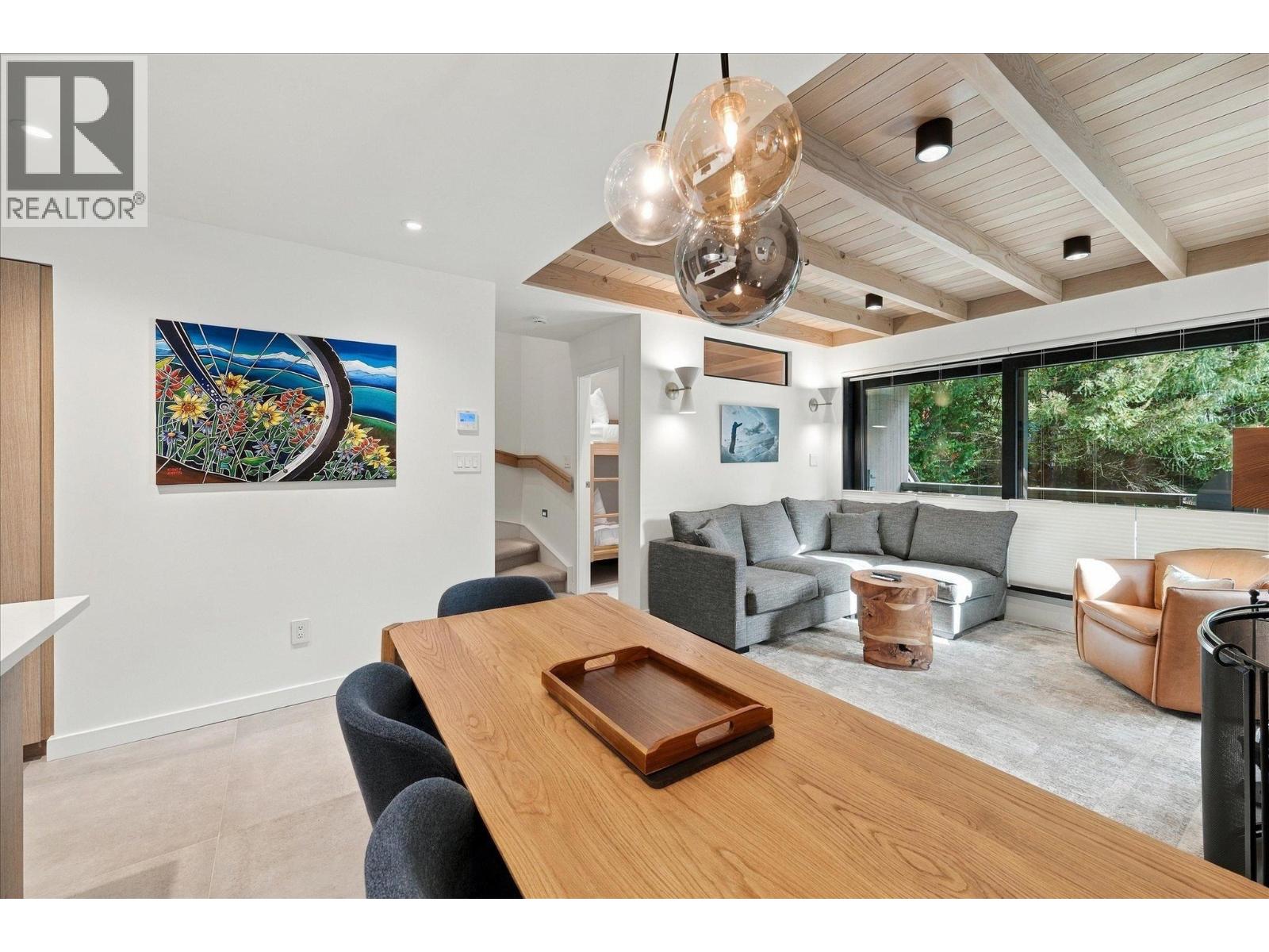 57 4510 Blackcomb Way Property Photo 11
