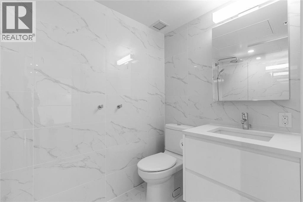 1708 8188 Fraser St Property Photo 8