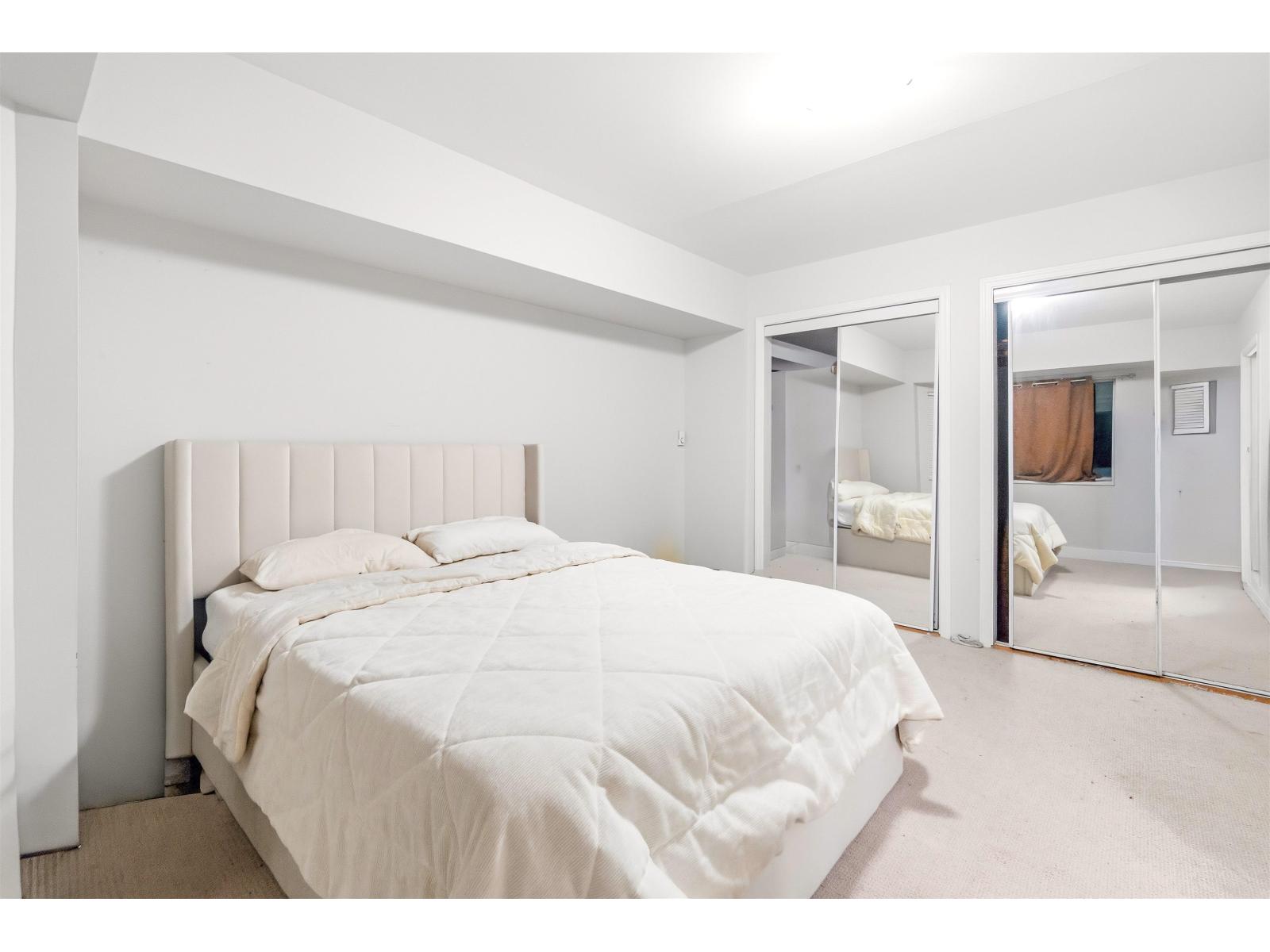 10032 122 Street Property Photo 14