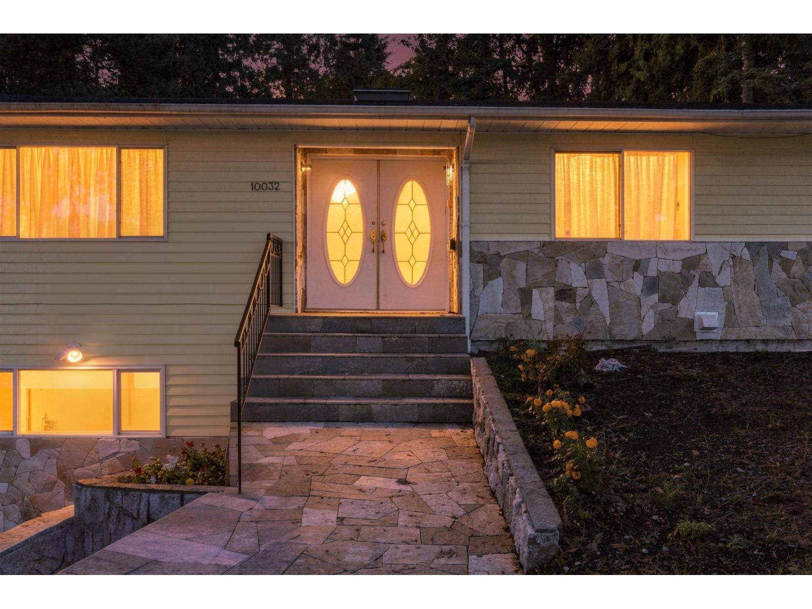 10032 122 Street Property Photo 28