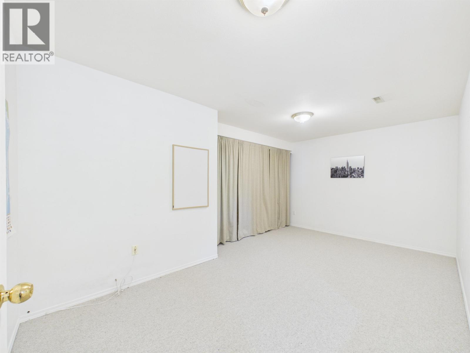 120 Cedarwood Drive Property Photo 28