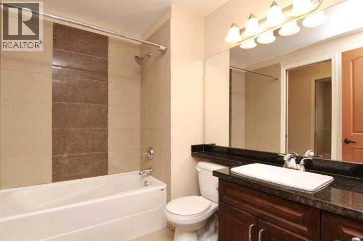 217 11935 Burnett Street Property Photo 9