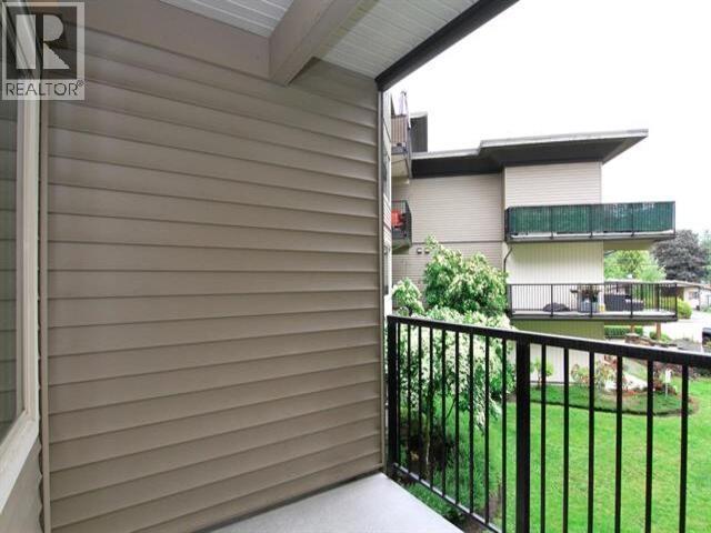 217 11935 Burnett Street Property Photo 11
