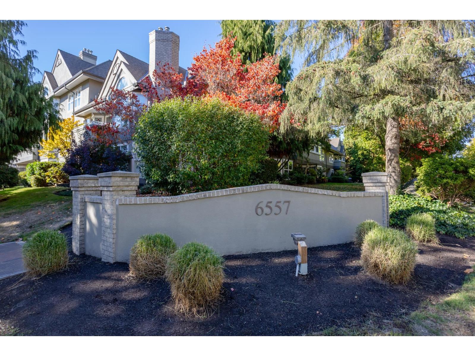 205 6557 121 Street Property Photo 38