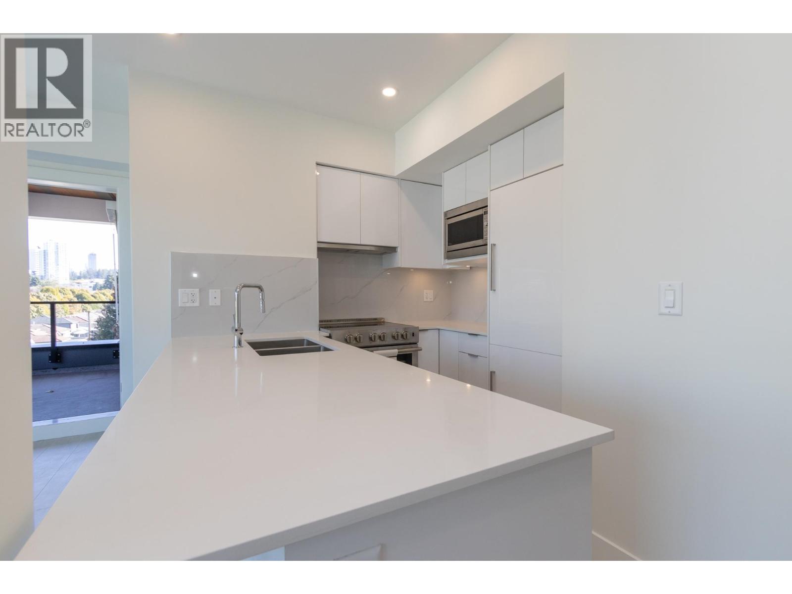 5399 Joyce Property Photo 5