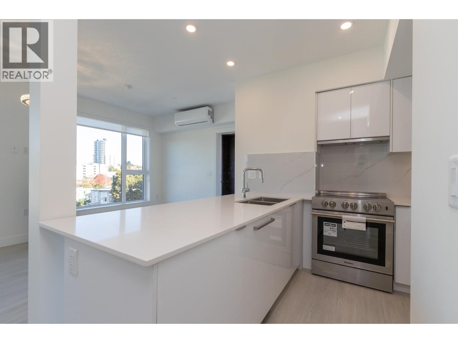 5399 Joyce Property Photo 7
